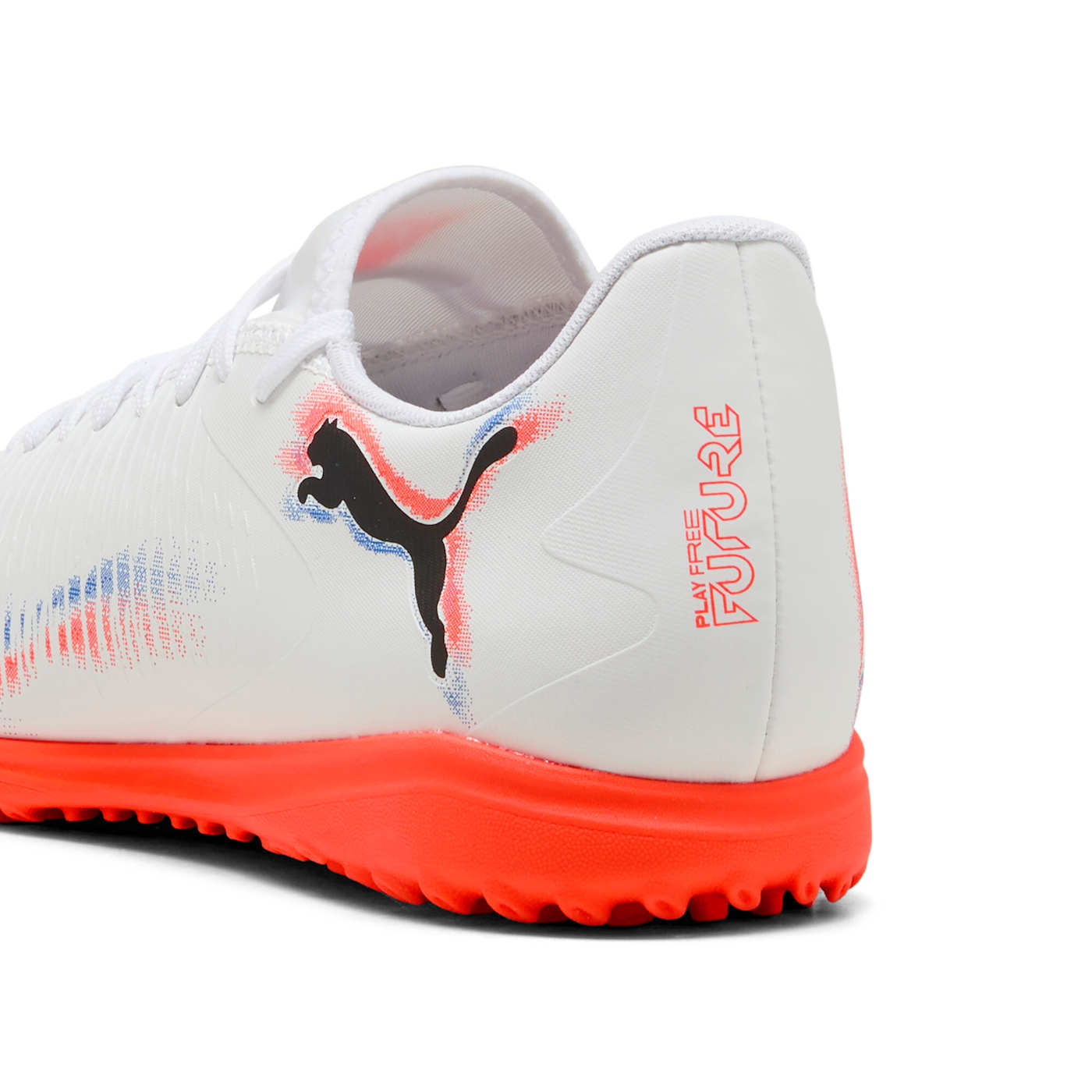 FUTURE 8 PLAY TT White-Black-G - Back / Heel View