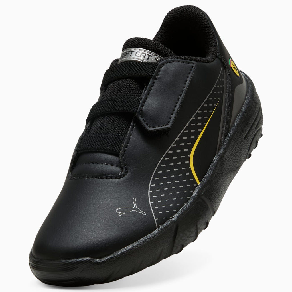 Ferrari Drift Cat 11 AC+ Kids' Shoes - PUMA Black-Sp - Angled Studio / Lifestyle Shot
