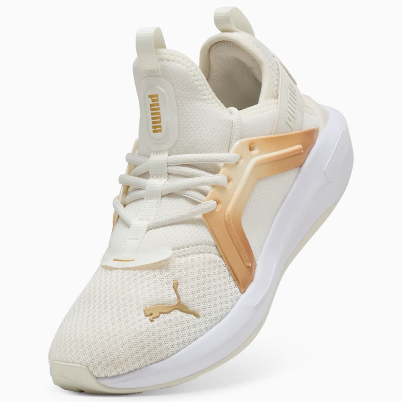 Softride Enzo 5 Metallic Women's Shoes - Warm White - Angled Studio / Lifestyle Shot