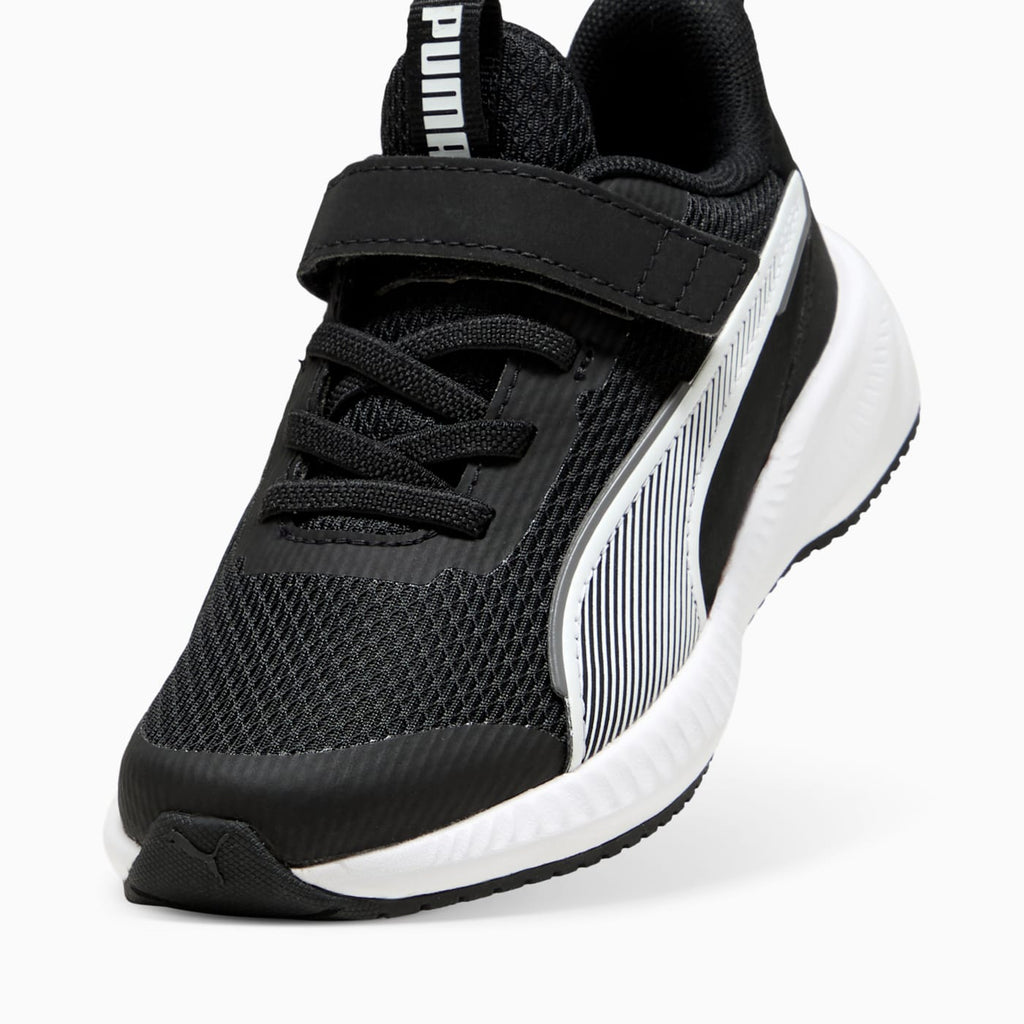 Flyer 3 AC+ Kids' Shoes - PUMA Black-PUMA White - Angled Studio / Lifestyle Shot