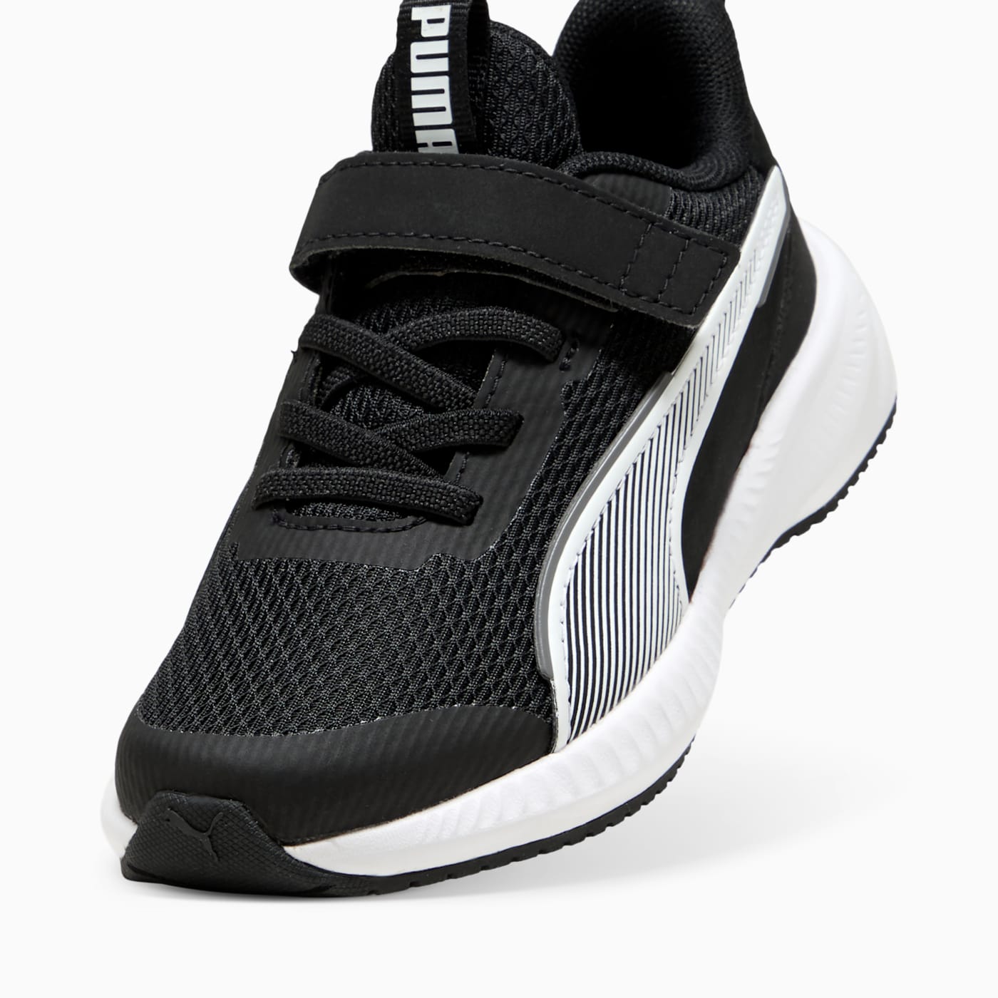 Flyer 3 AC+ Kids' Shoes - PUMA Black-PUMA White - Angled Studio / Lifestyle Shot