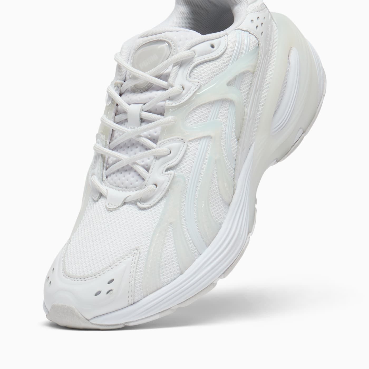Inverse Echo Men's Shoes - PUMA White-Feather Gray - Angled Studio / Lifestyle Shot