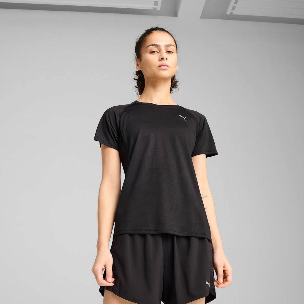 RUN VELOCITY Tee Women - PUMA Black model image