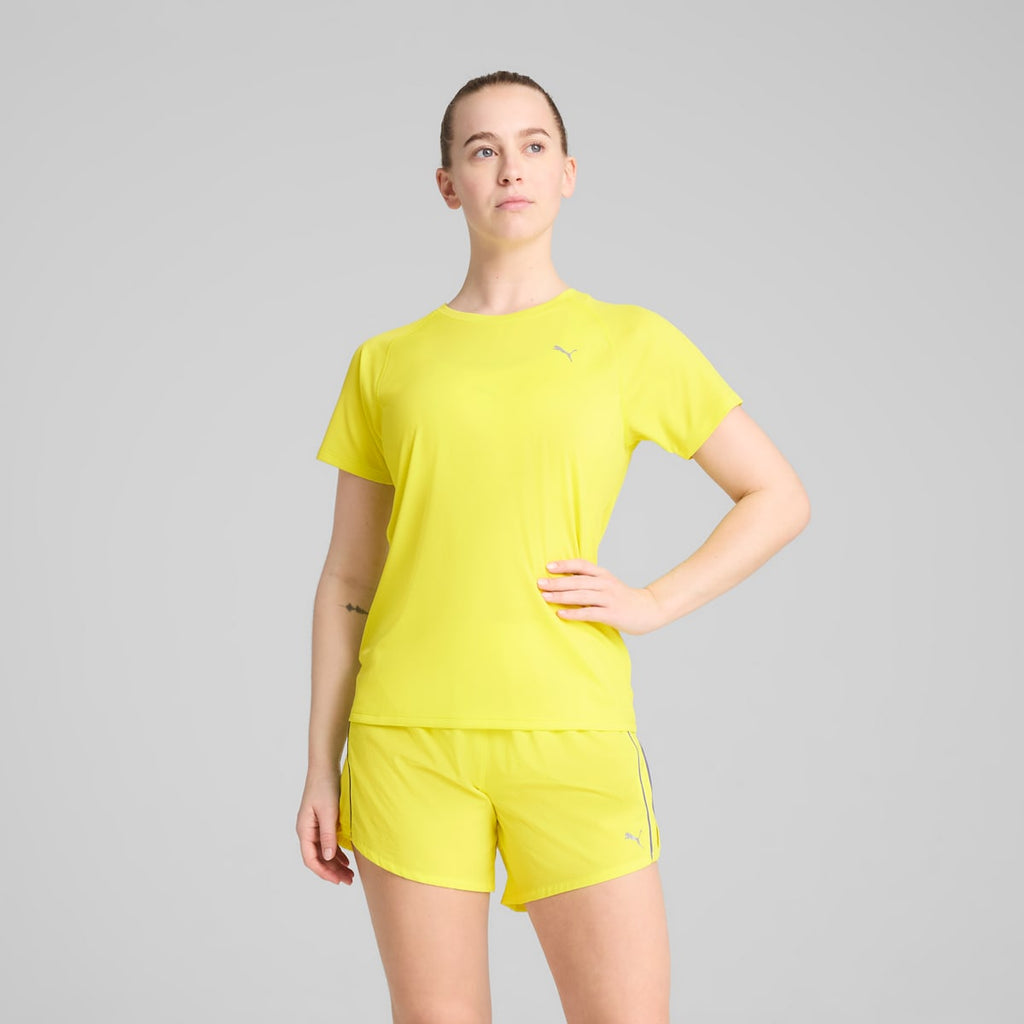 W RUN VELOCITY TEE (POLY) Lemon Sherbert model image