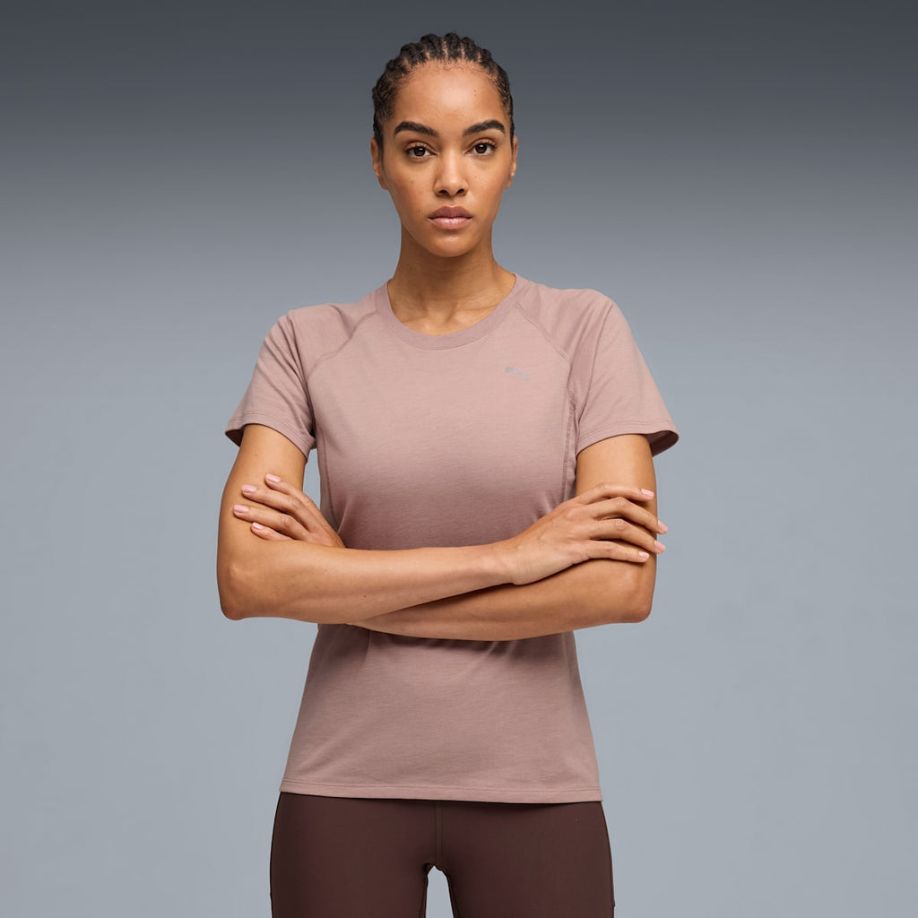 VELOCITY Tri-Blend Running Tee Women - Sandstone Heather model image