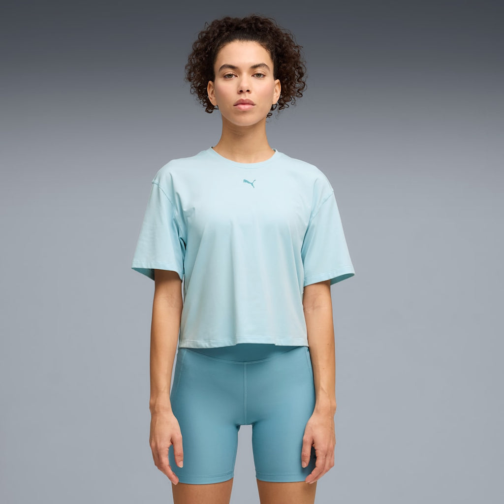 CLOUDSPUN Relaxed Tee Women - Fresh Water model image