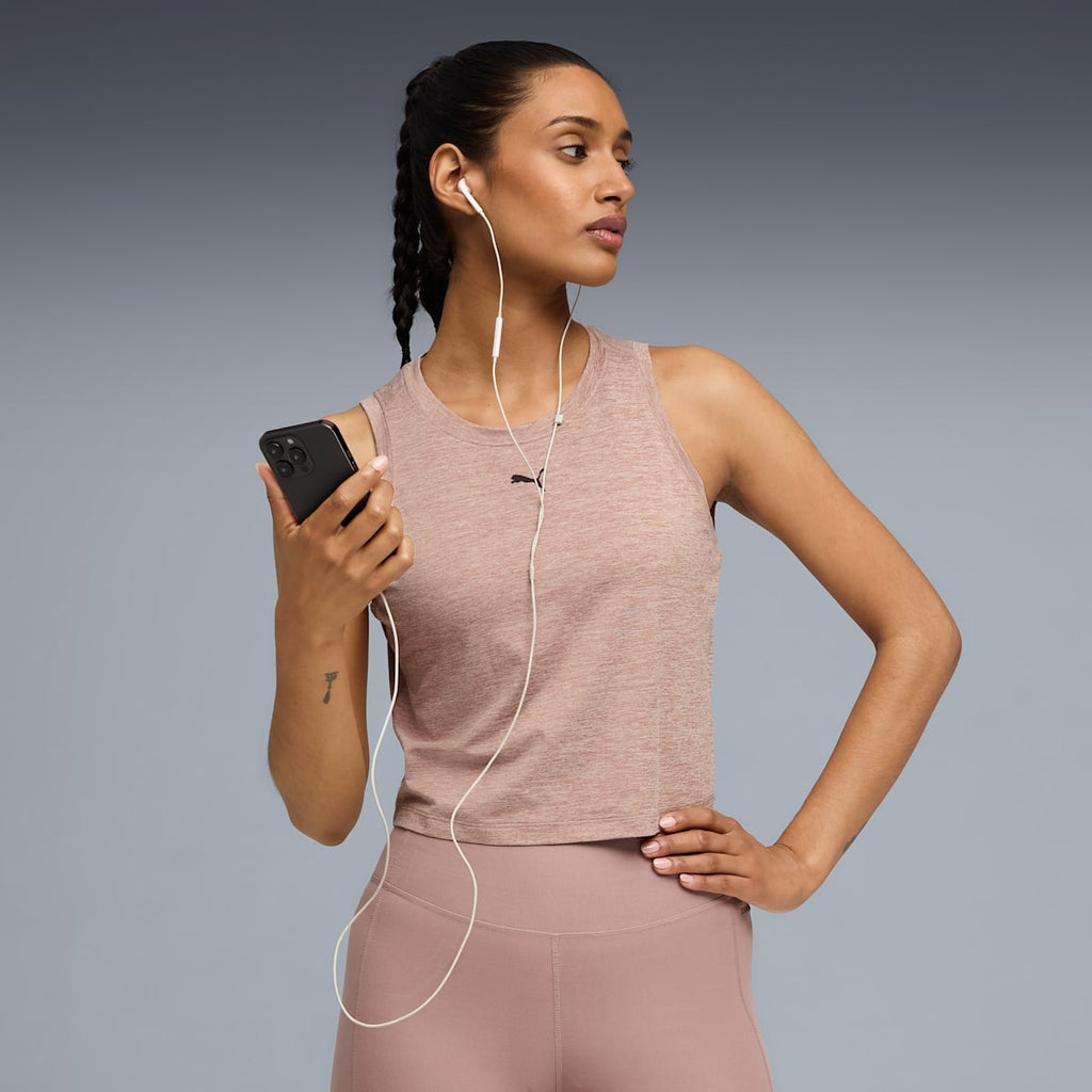 CLOUDSPUN Sleeveless Tank Women - Sandstone Heather model image
