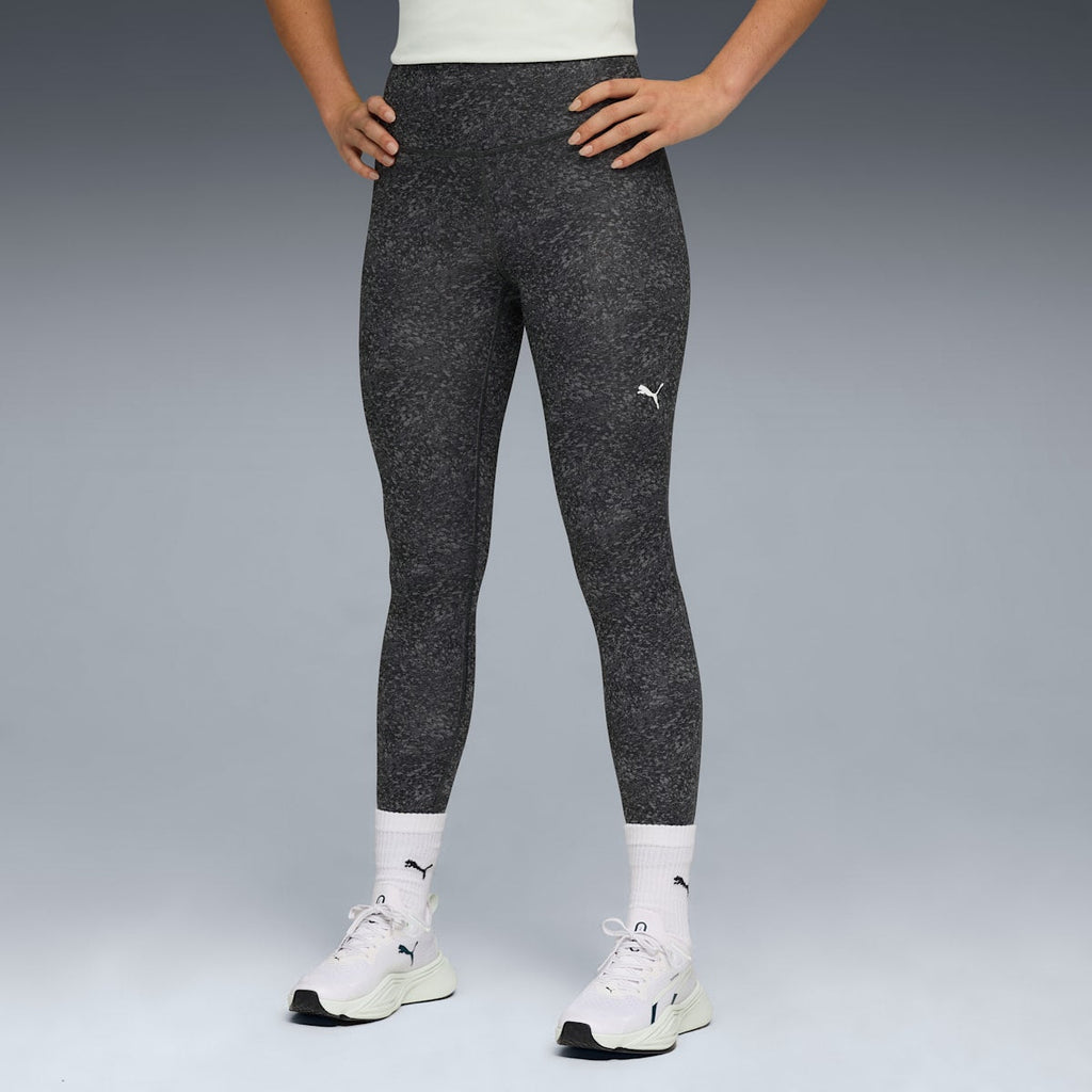 TAD Essential Pebble AOP High-Waist 7/8 Tights Women - Pebble Print model image