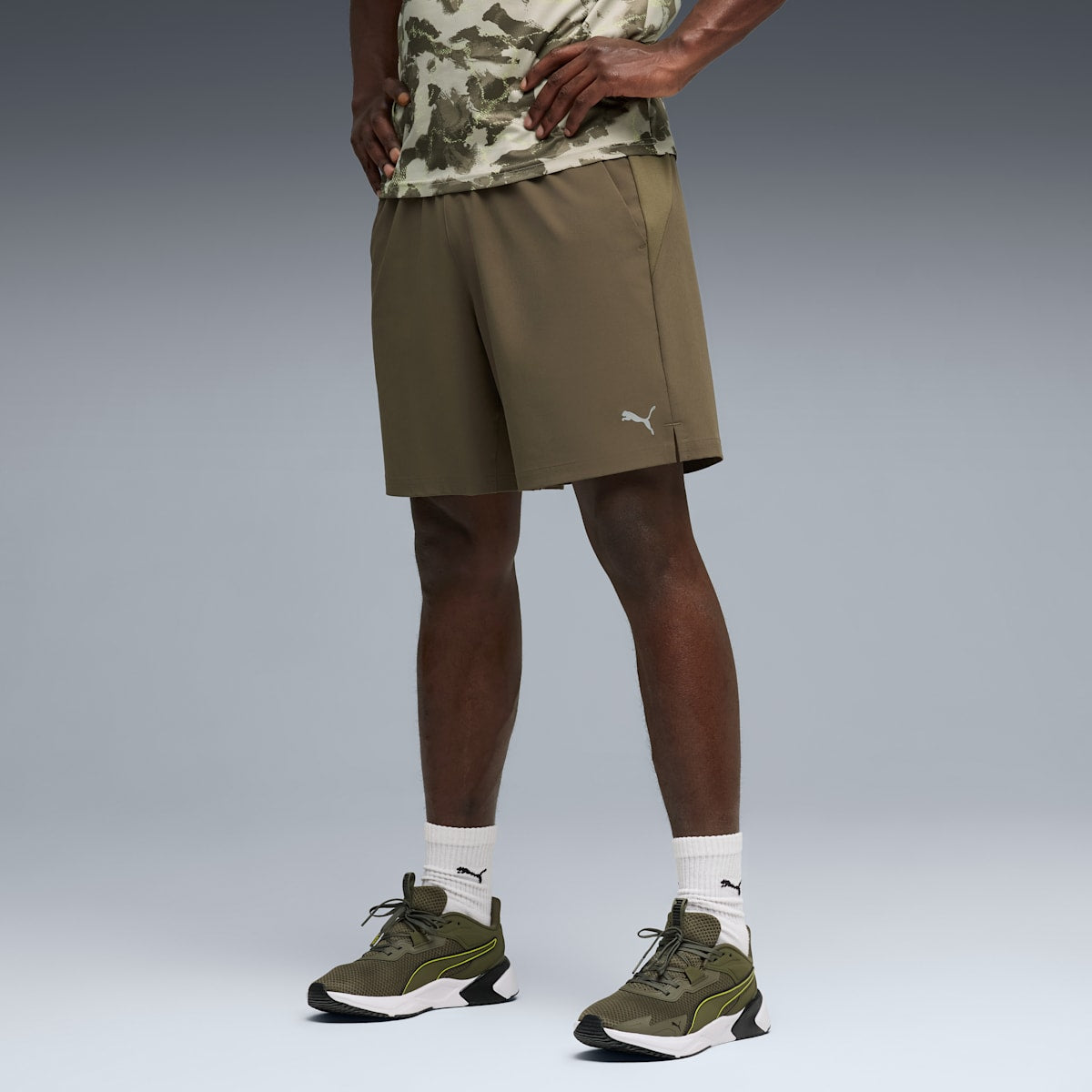 PWRTRAIN Training Shorts Men - Loden Green model image