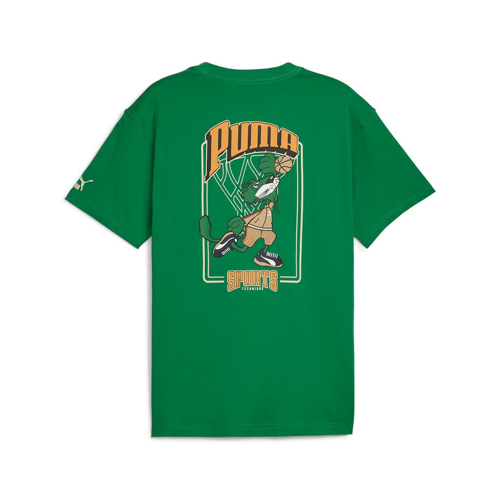 TEAM FOR THE FANBASE Graphic Tee Ar model image