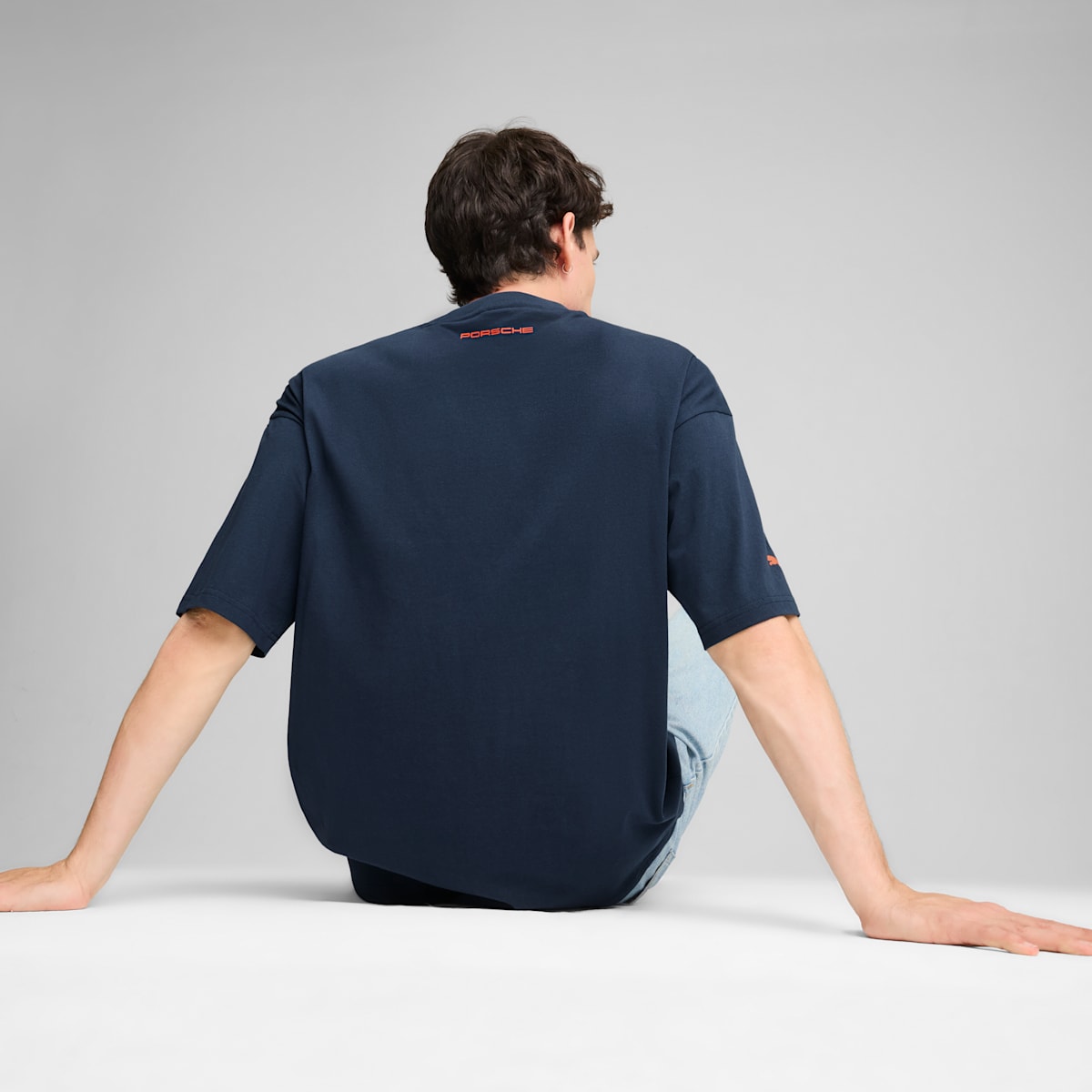 PL ESS Tee Club Navy model image