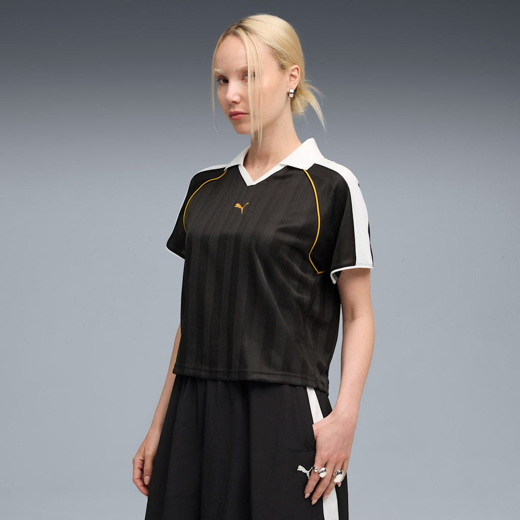 T7 Relaxed Football Jersey Women - PUMA Black model image