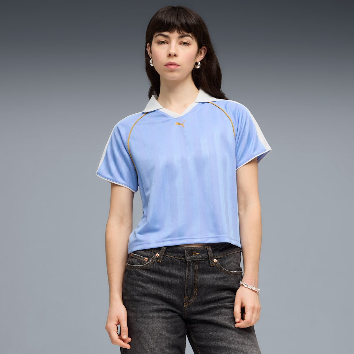 T7 Relaxed Football Jersey Women - Intense Lavender model image