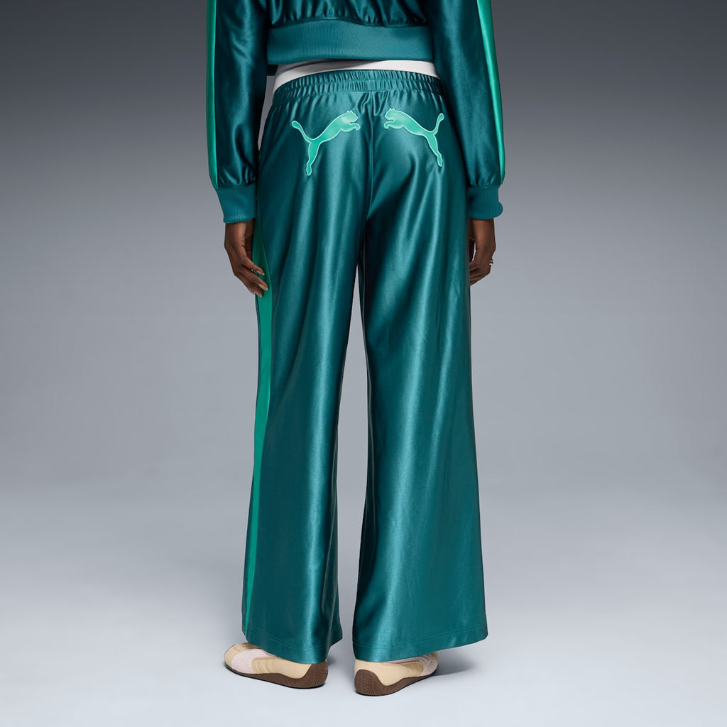FUTURE.PUMA.ARCHIVE T7 Mid-Rise Track Pants Women - Emerald Ice model image