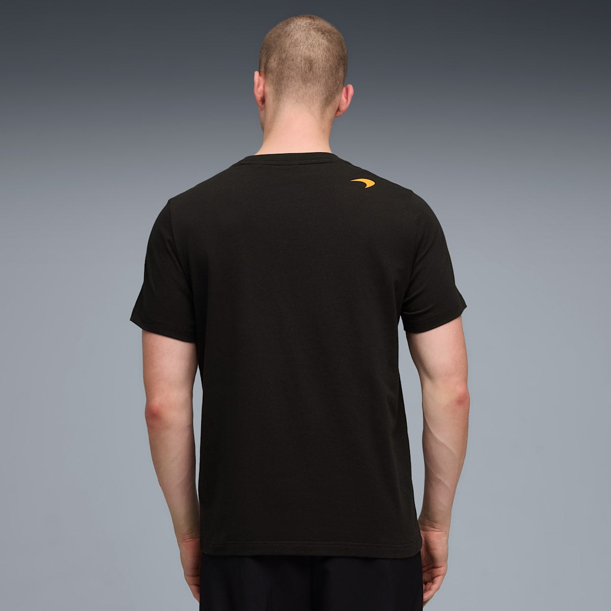 McLAREN MASTERCARD F1 TEAM Replica Norris Tee Men - PUMA Black - model-side