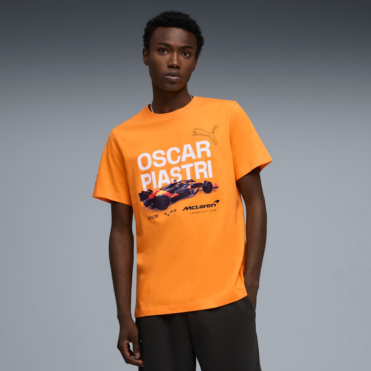 McLAREN MASTERCARD F1 TEAM Replica Piastri Tee Men - Papaya - model-front