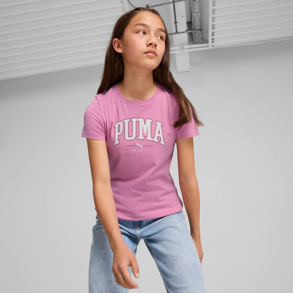 SQUAD Tee G Mauved Out model image