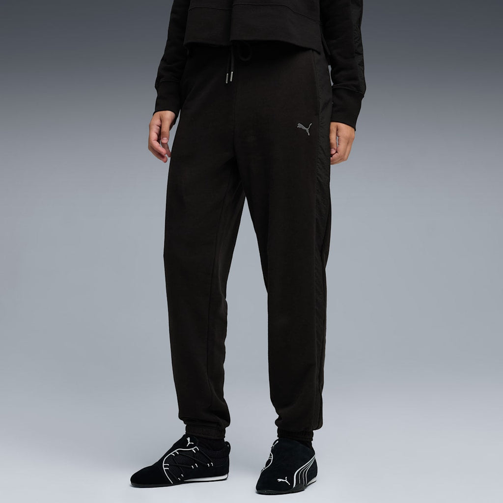 HER Comfort High-Waist Sweatpants Women - PUMA Black model image