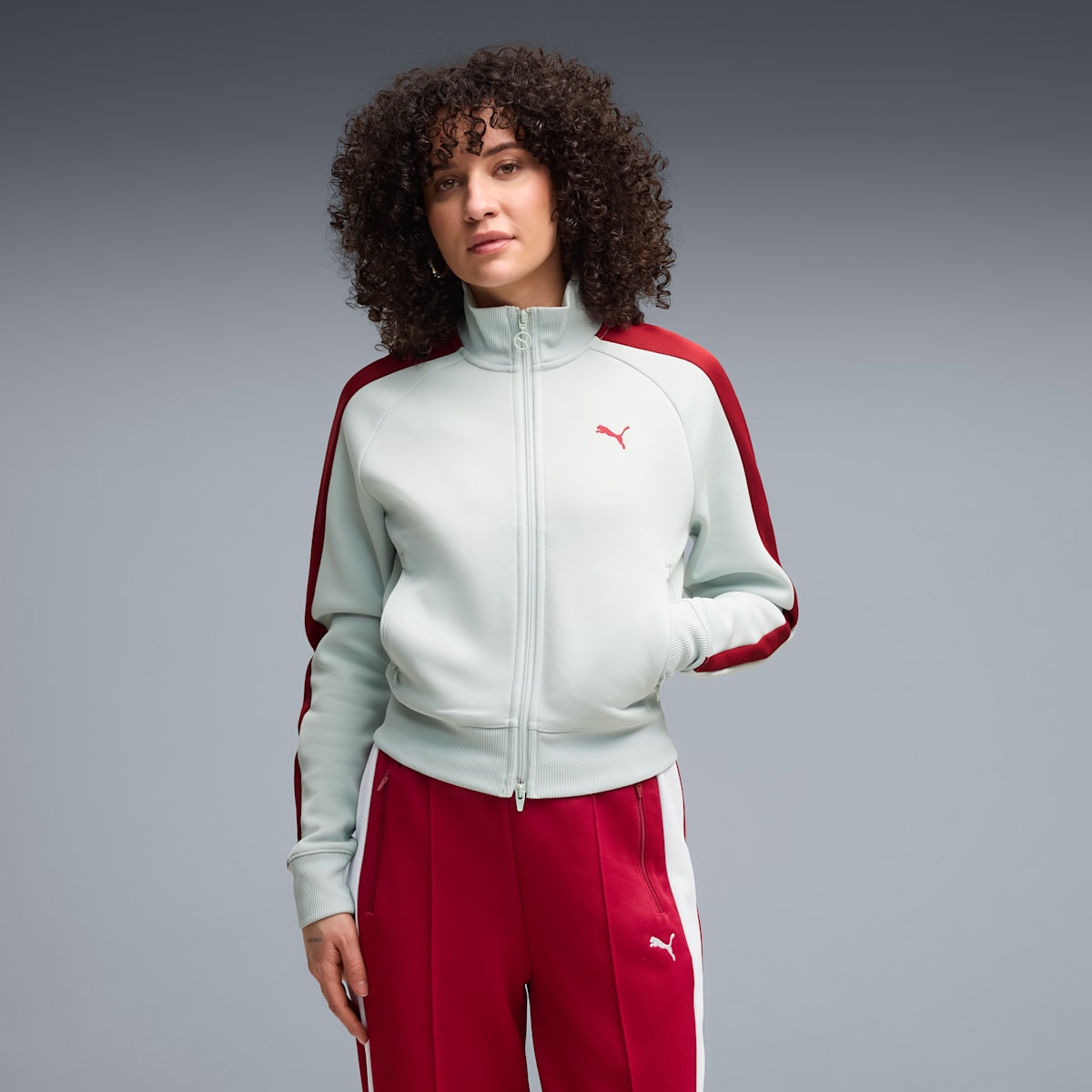 T7 ALWAYS ON Short Track Jacket Women - Créme De Mint-Garnet Glow - on model