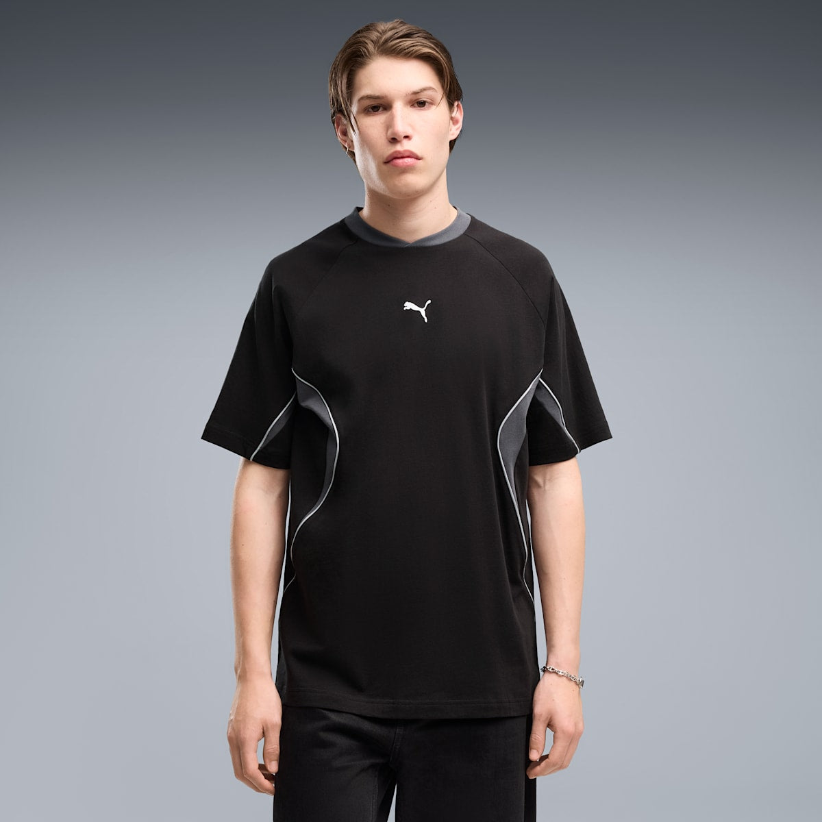 PUMA Sport Relaxed Colourblocked Tee Men - PUMA Black - on model