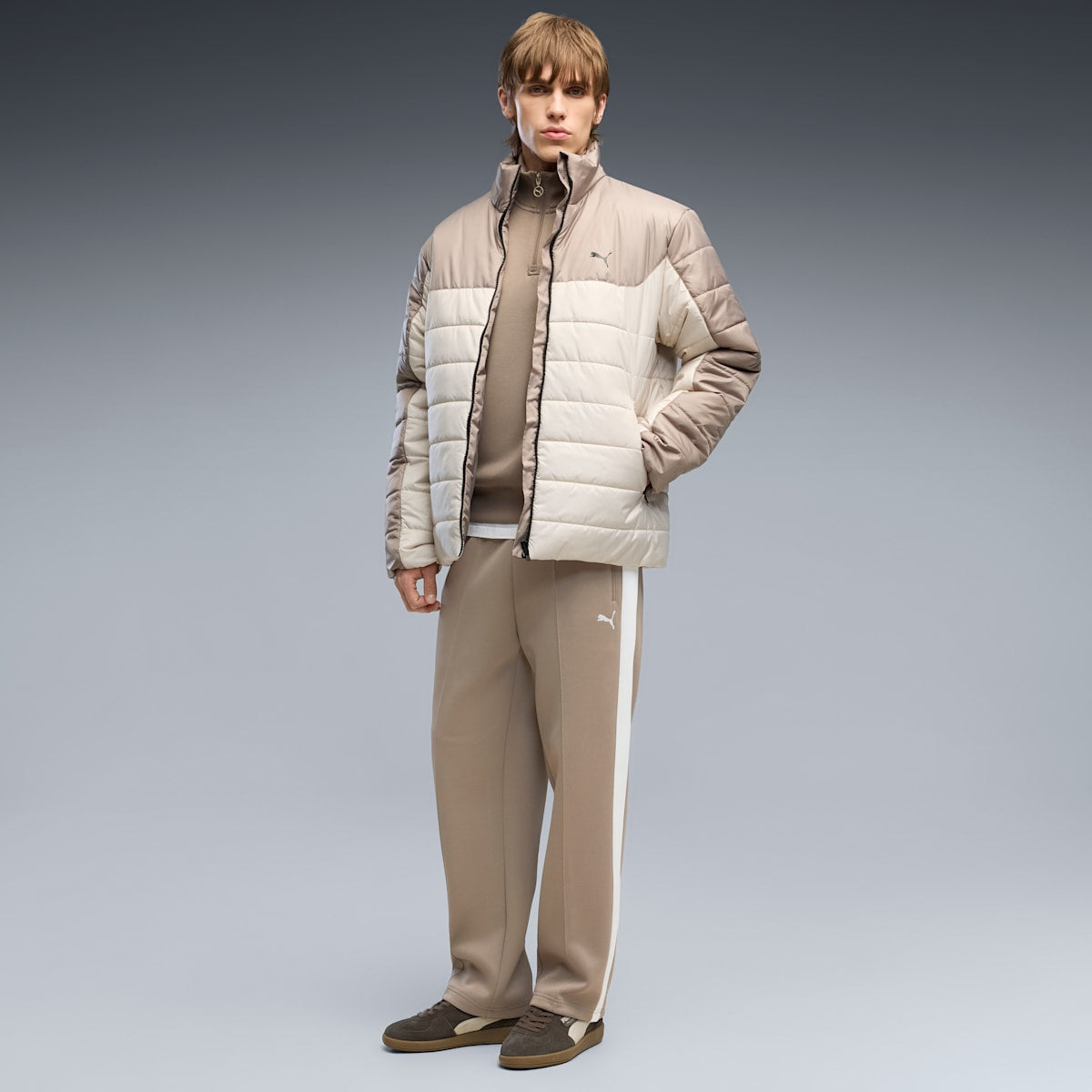 T7 Men's Relaxed Track Pants - Mouse Gray - on model