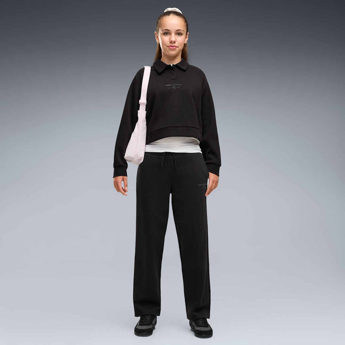 PUMA Class Straight Leg Fleece Pants Youth - PUMA Black - on model