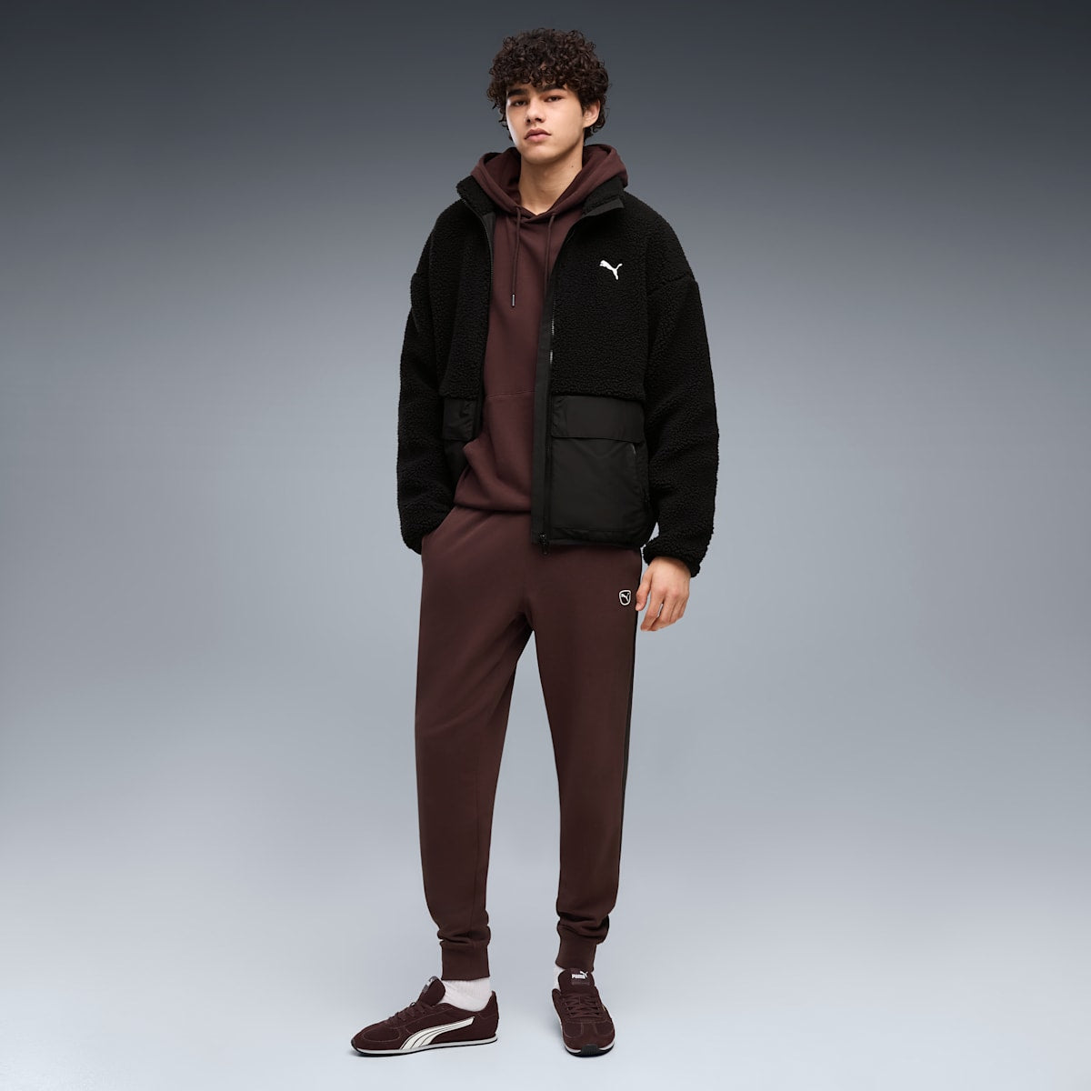 Essentials Elevated Men's Sweatpants - Chocolate Fondue - on model