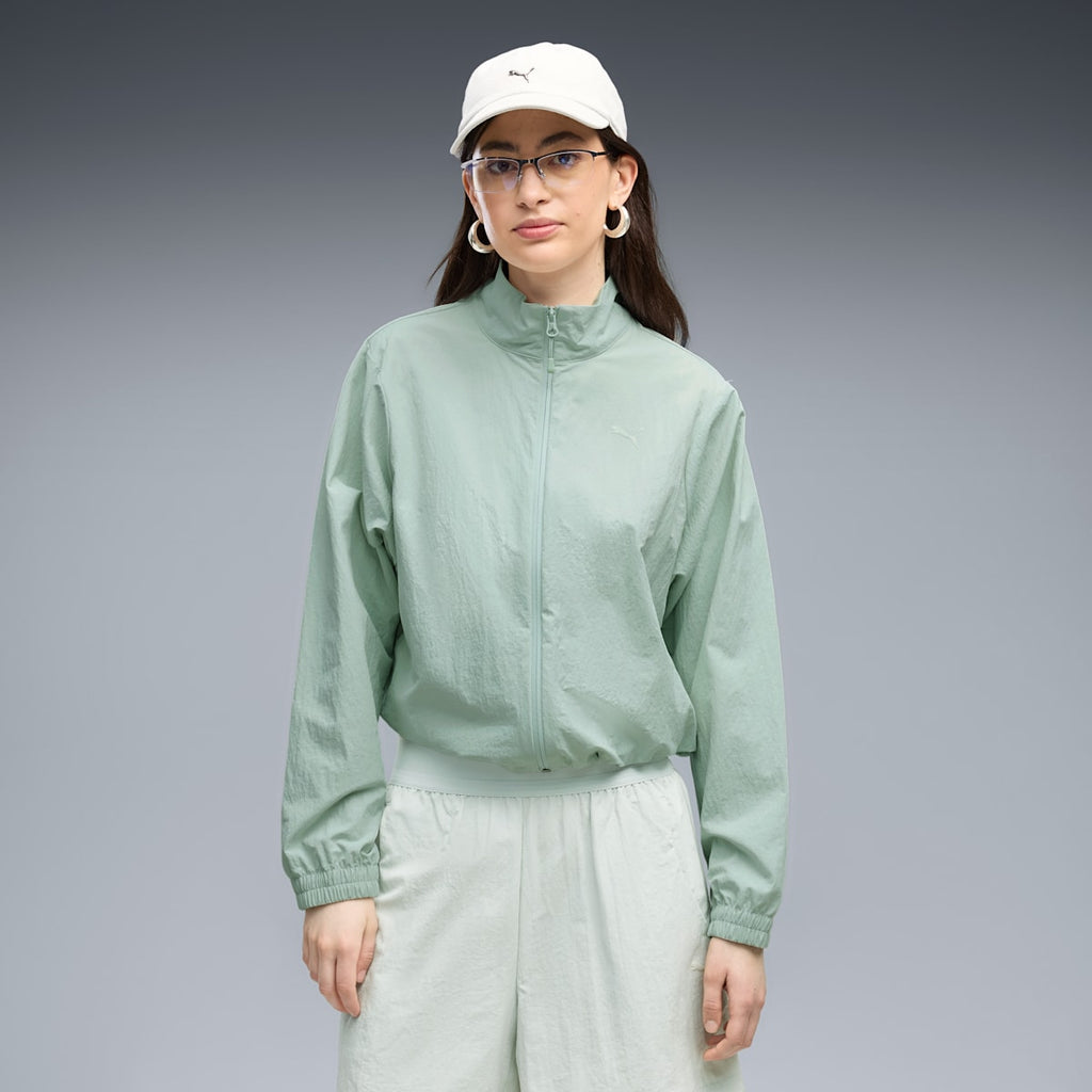 PUMATECH SENSE Women's Relaxed Jacket - Créme De Mint - on model