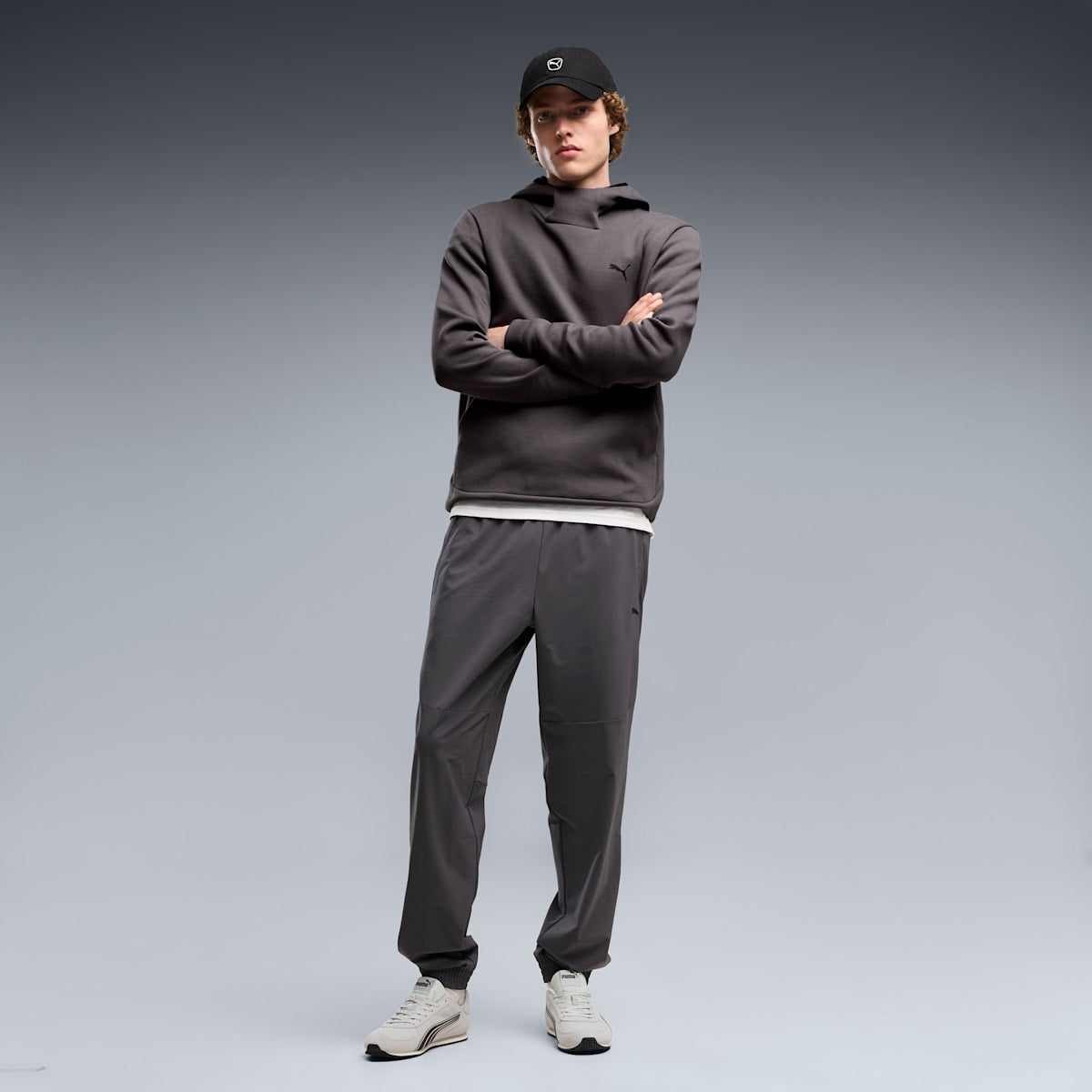PUMATECH 4-Way Stretch Men's Woven Pants - Moody Gray - on model