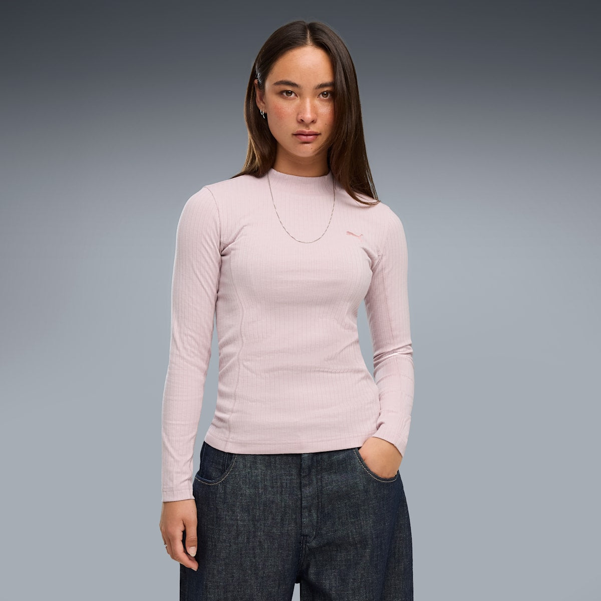 HER Slim Rib Long Sleeve Tee Women - Misty Pink - on model