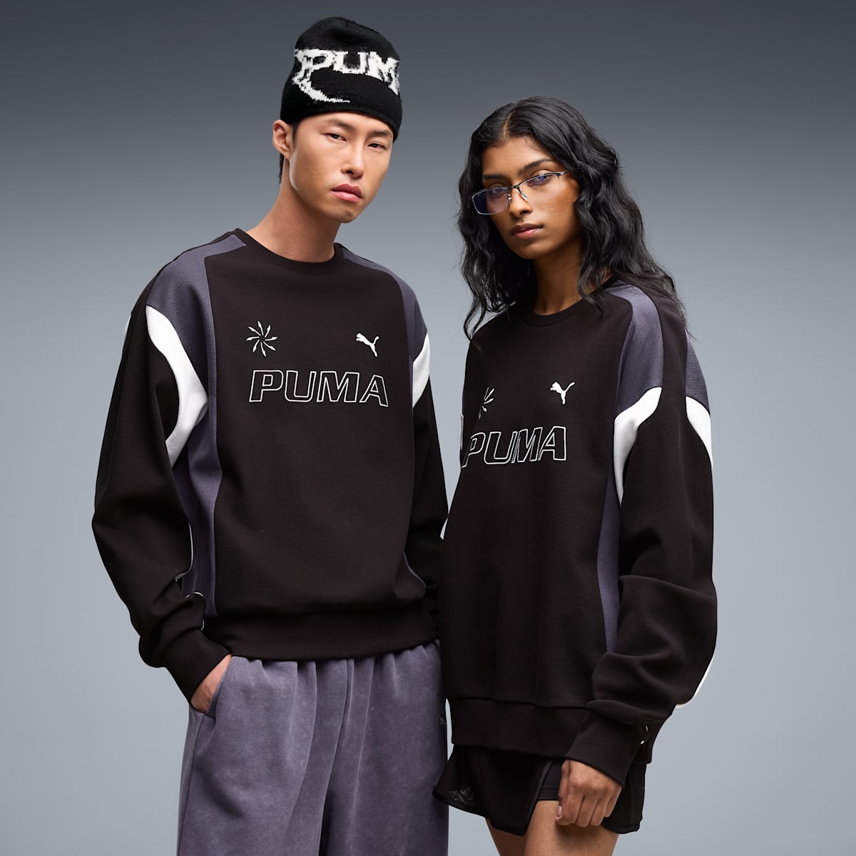 FUTURE.PUMA.ARCHIVE Relaxed Moto Crew Sweatshirt Unisex - PUMA Black - on model