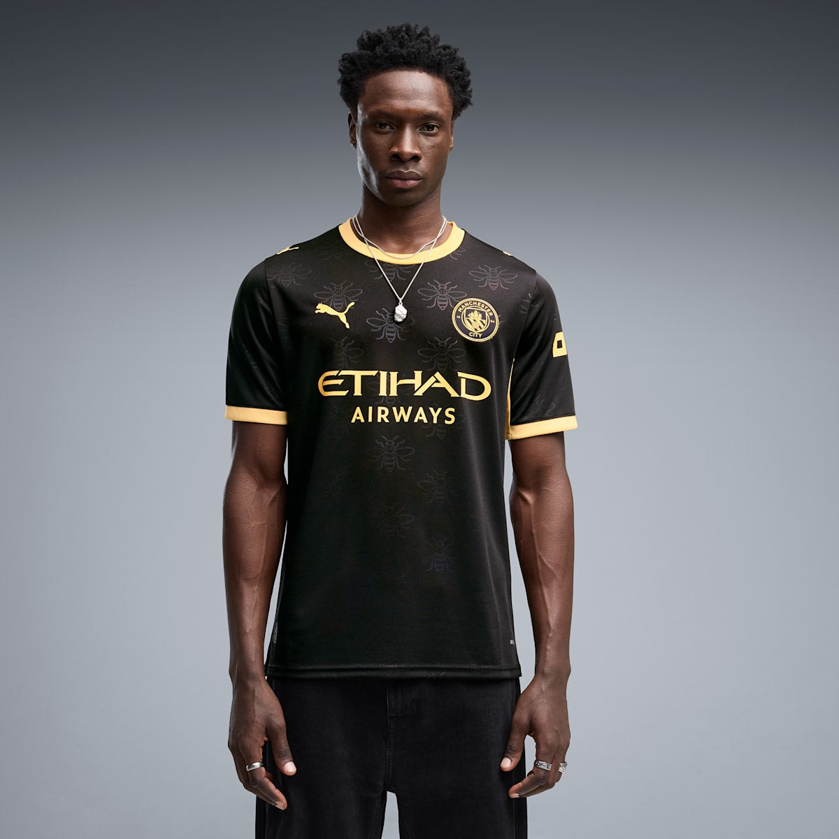 Manchester City 26/27 Away Jersey Men - PUMA Black-Flaxen - on model