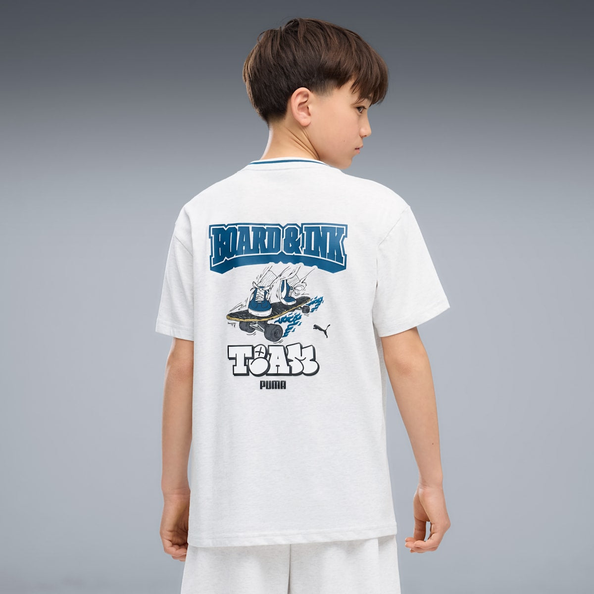 MID 90s Relaxed Back Graphic Tee Youth - White Glow Heather - on model