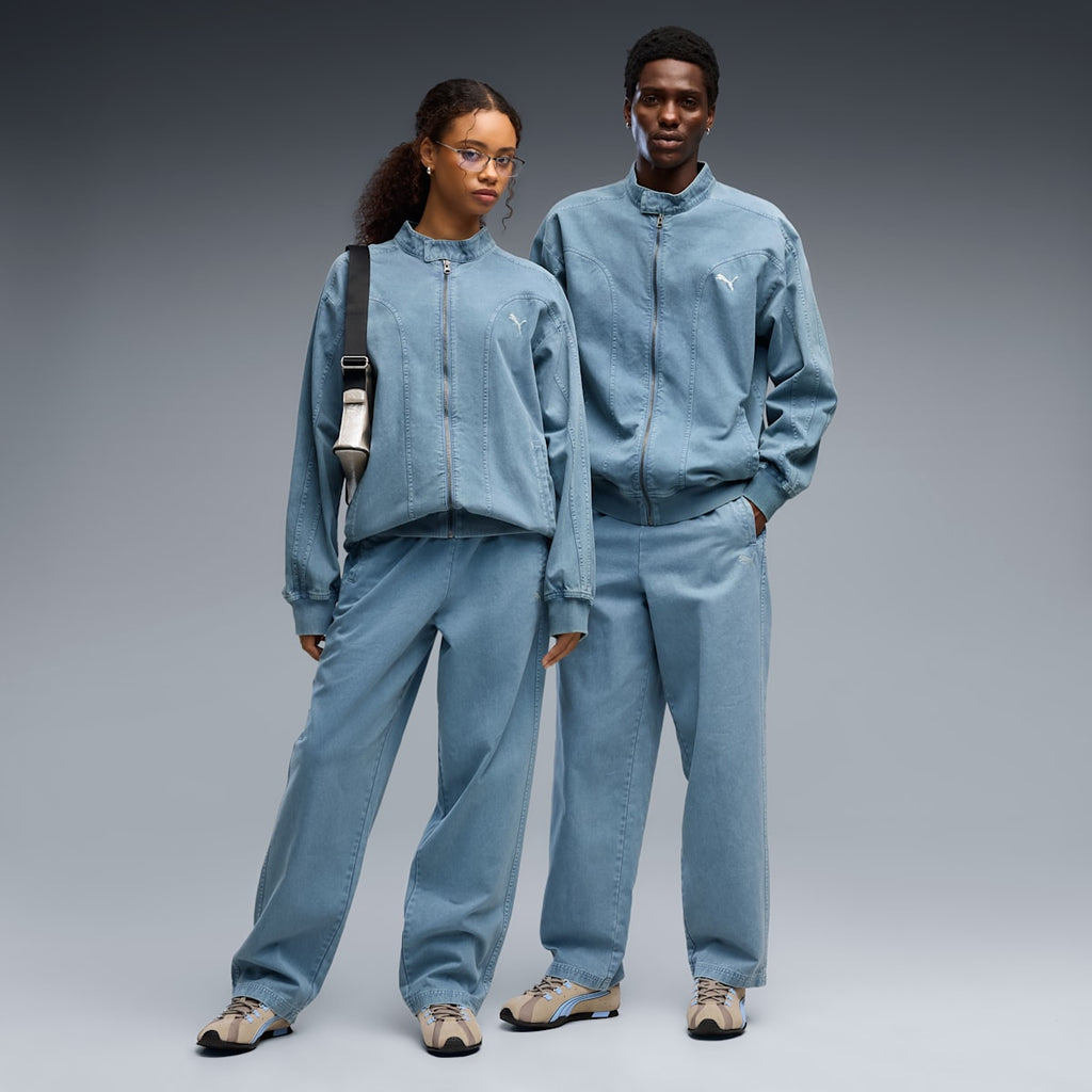 FUTURE.PUMA.ARCHIVE Relaxed Washed Twill Track Pants Unisex - Cool Blue - on model