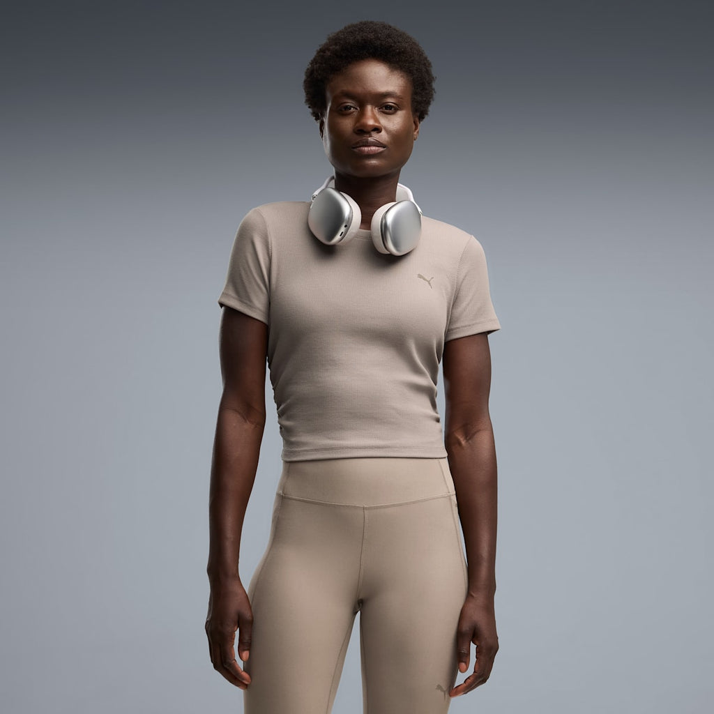 CLOUDSPUN Ribbed Slim Training Tee Women - Mouse Gray - on model