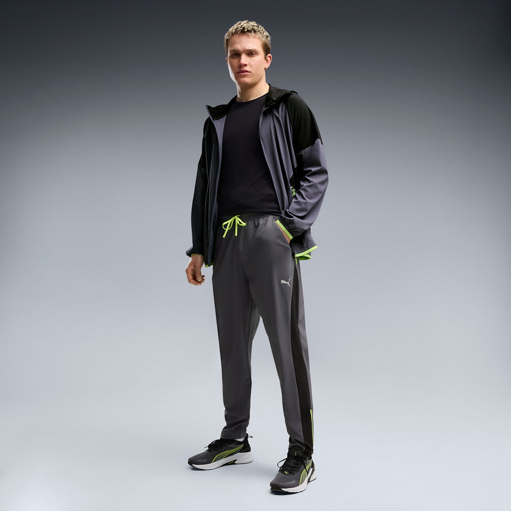 PWRTRAIN Stretch Woven Pants Men - Galactic Gray - on model