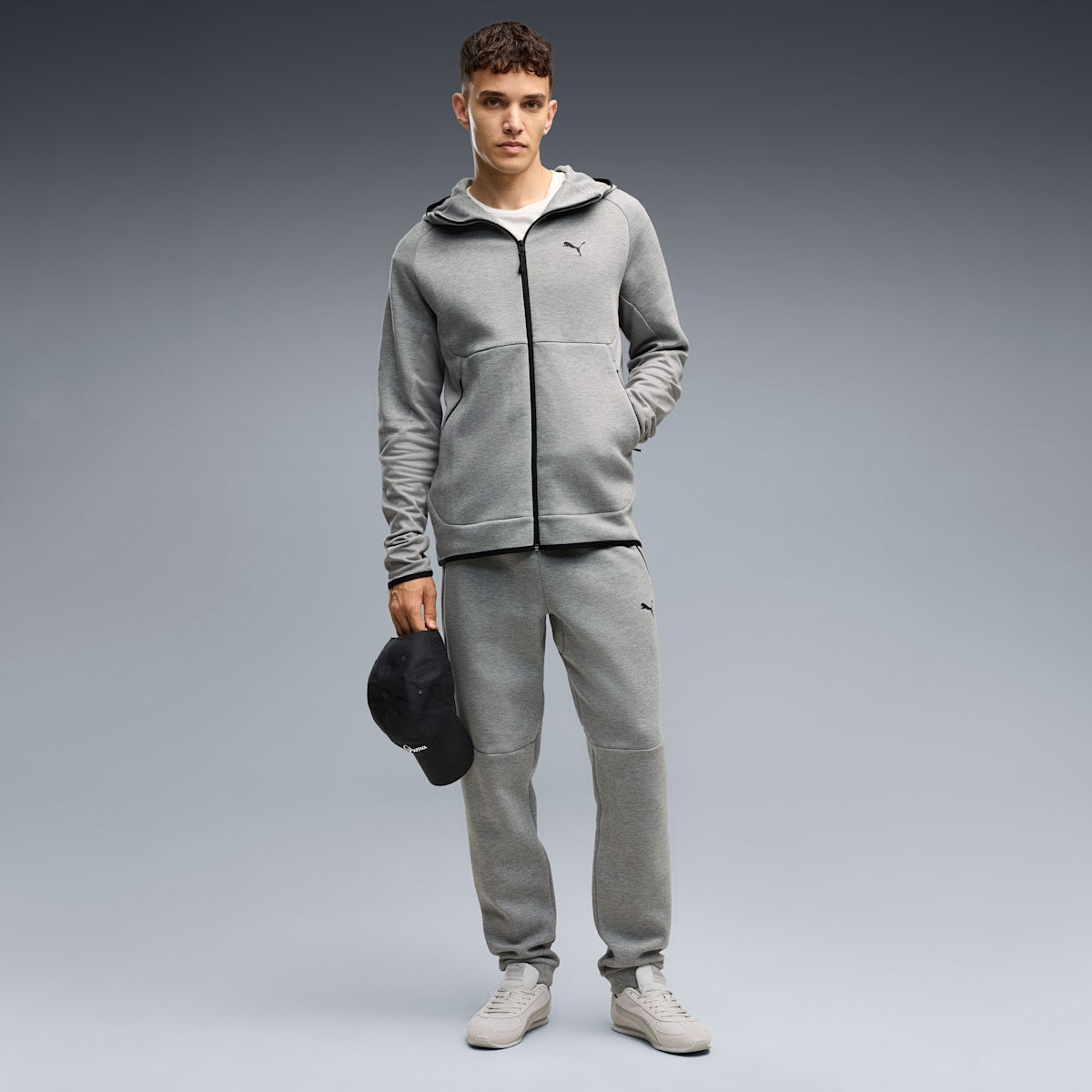 PUMATECH Elevated Pants Men - Medium Gray Heather - on model
