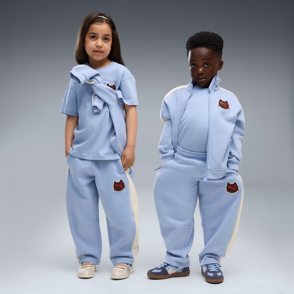 T7 Little Kids' T7 Relaxed Barrel Pants - Chambray Blue - on model